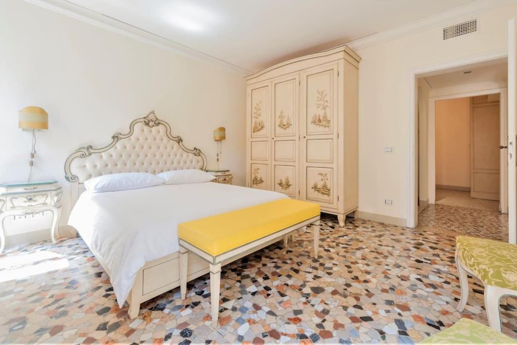 Appartamento Ca' San Marco, Literally 20 Meters From San Marco Square! *