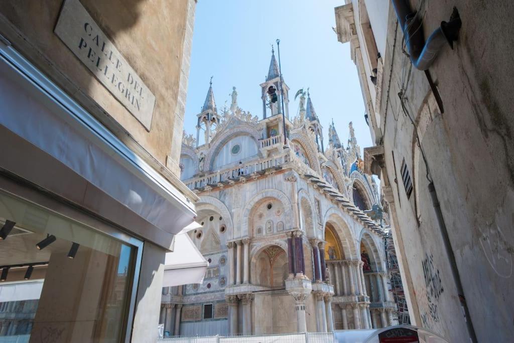 Ca' San Marco, Literally 20 Meters From San Marco Square! Appartamento